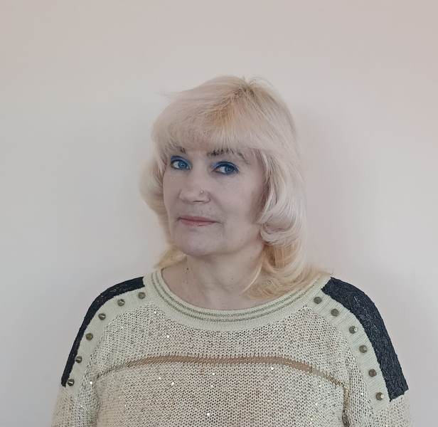 Каштанова Людмила Николаевна.